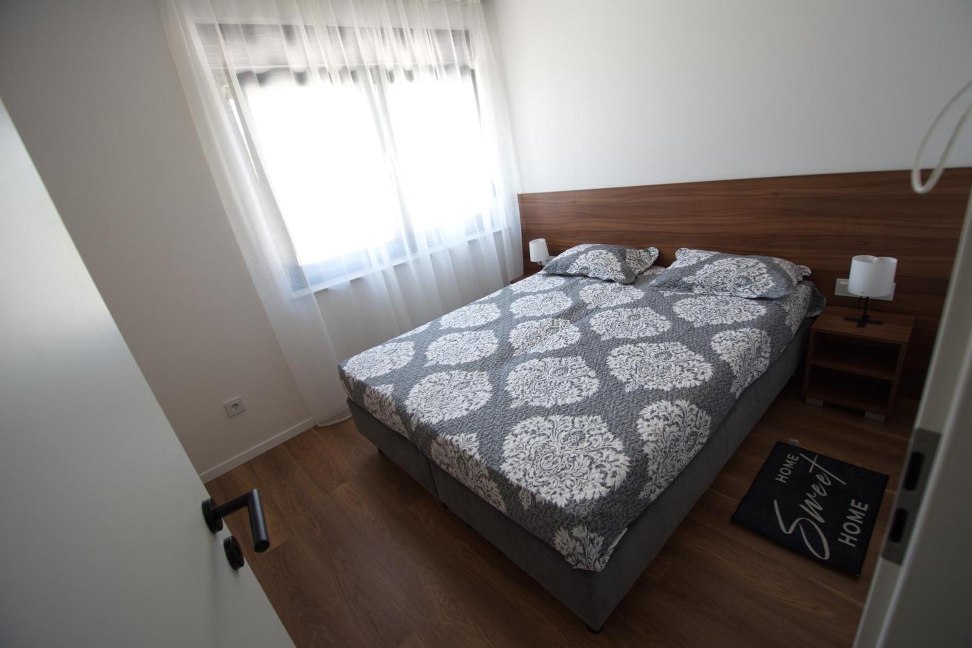 Studio Apartman Petrinja Eksteriør bilde